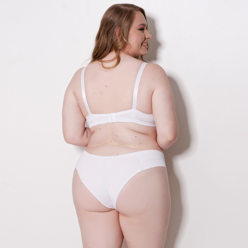 Conjunto Plus Size com Bojo e Renda - C9102