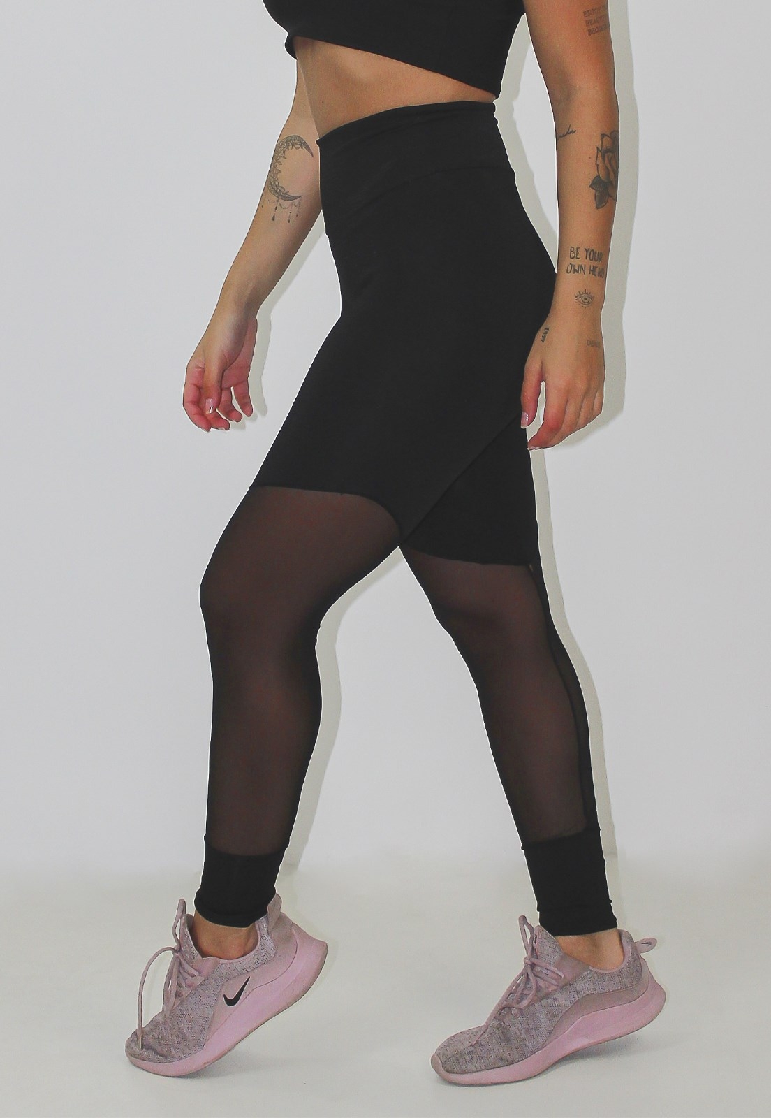 Calça Legging Fitness Preto Detalhe Tule Transparente