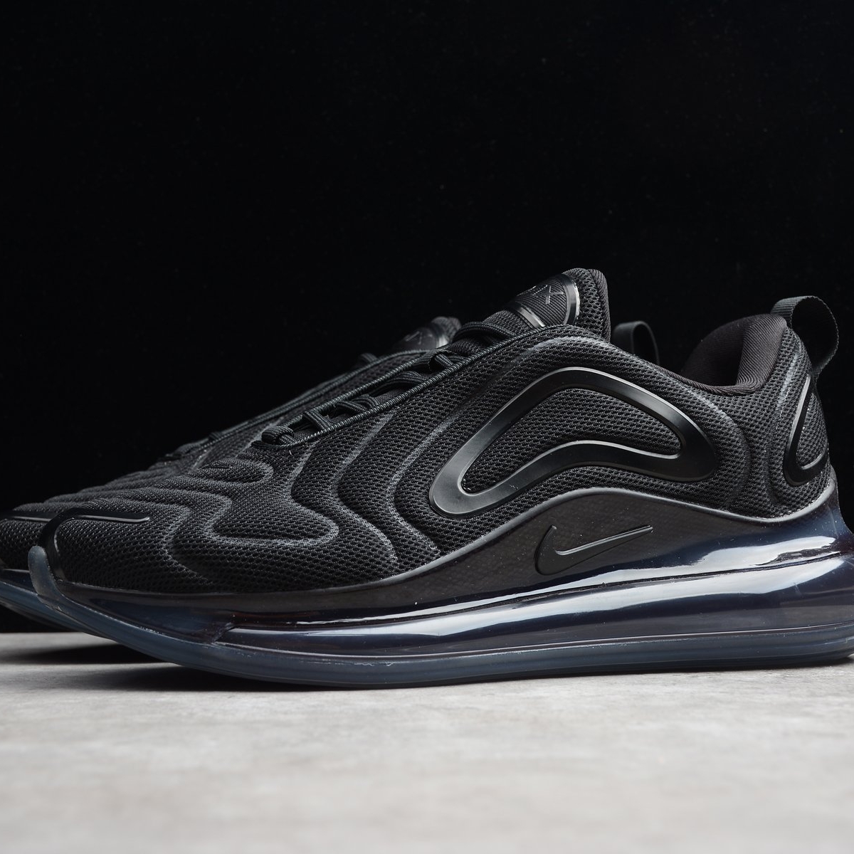 Nike Air Max 720 