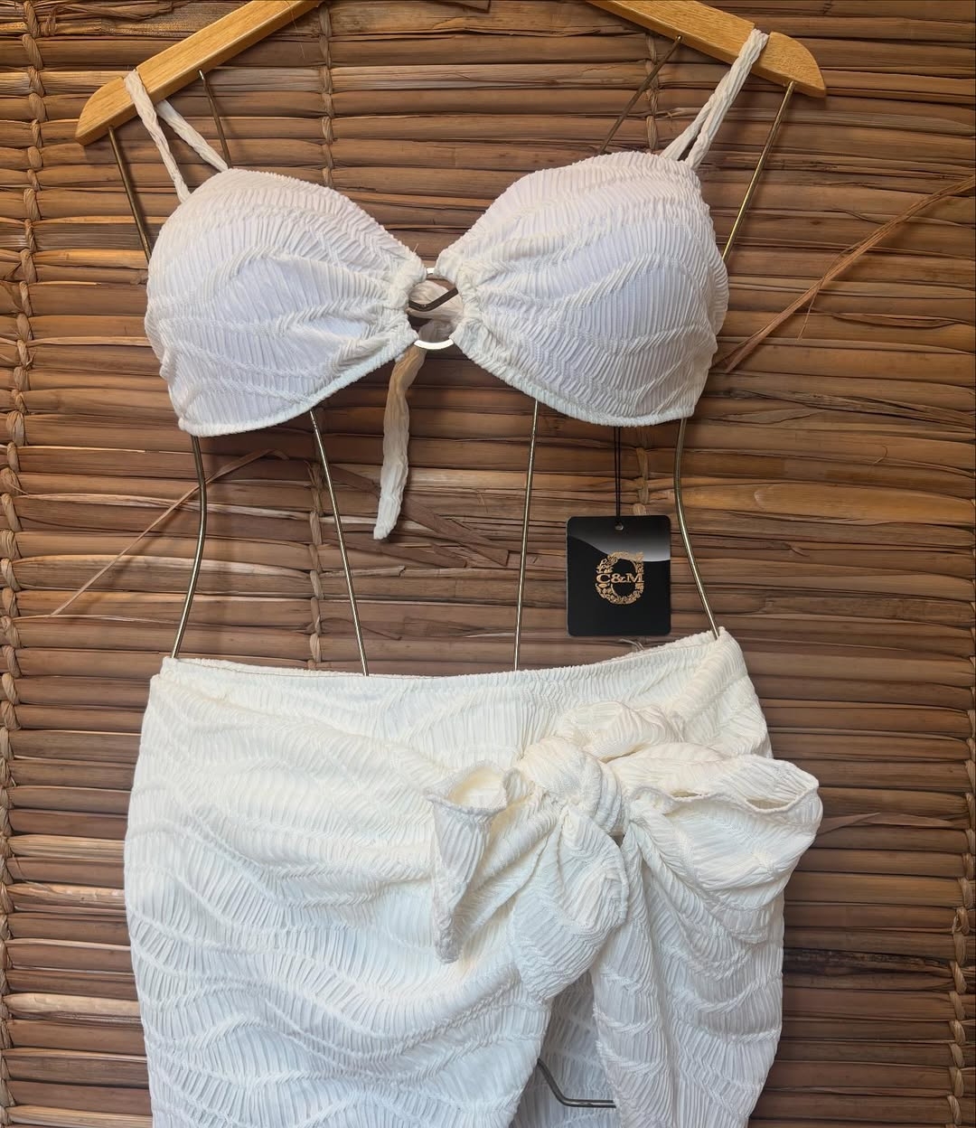 Conjunto Biquíni e Saída de Praia Branco Luxo 2026