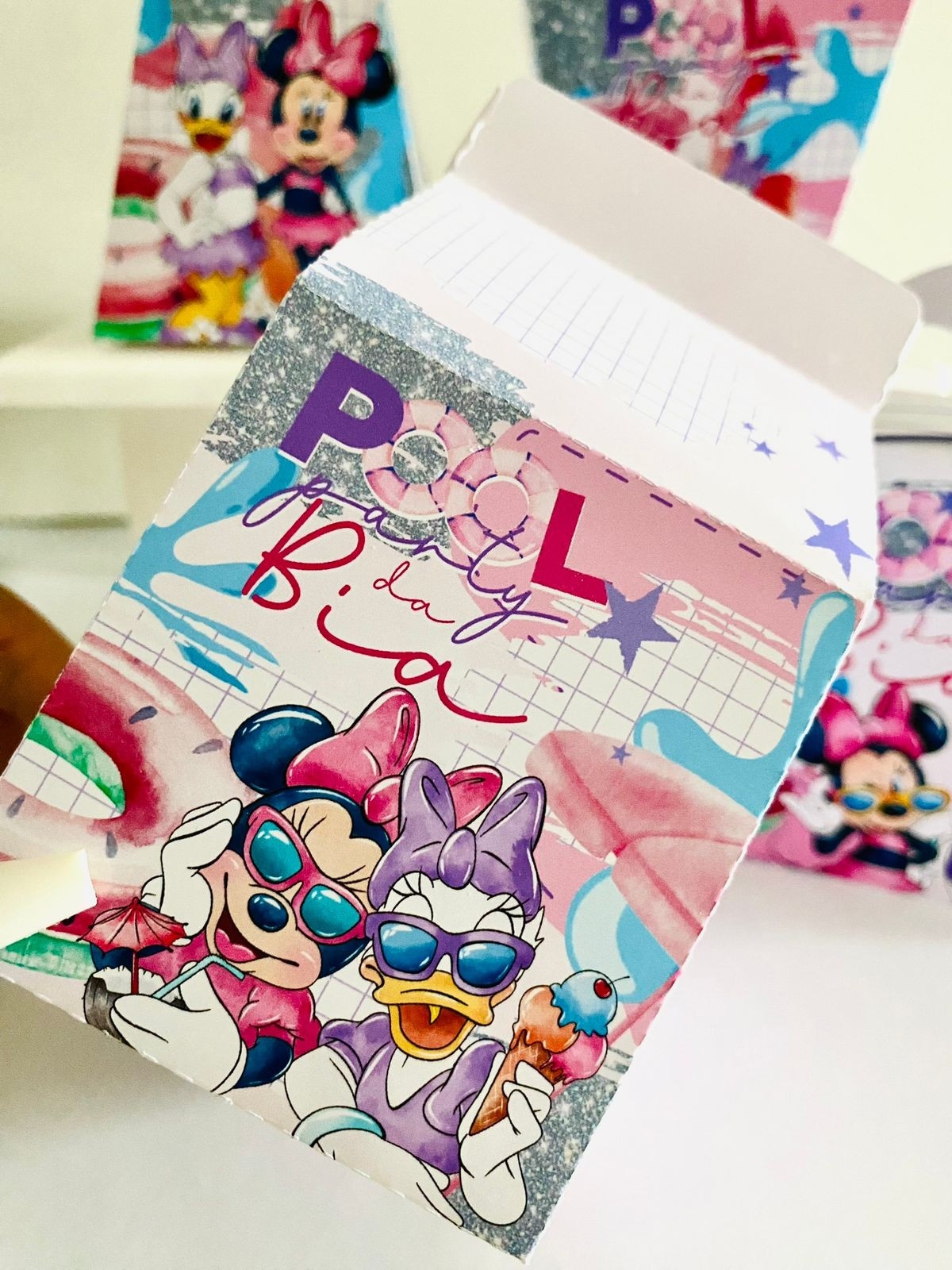 MINNIE POOL PARTY – Coletiva Festa Pronta