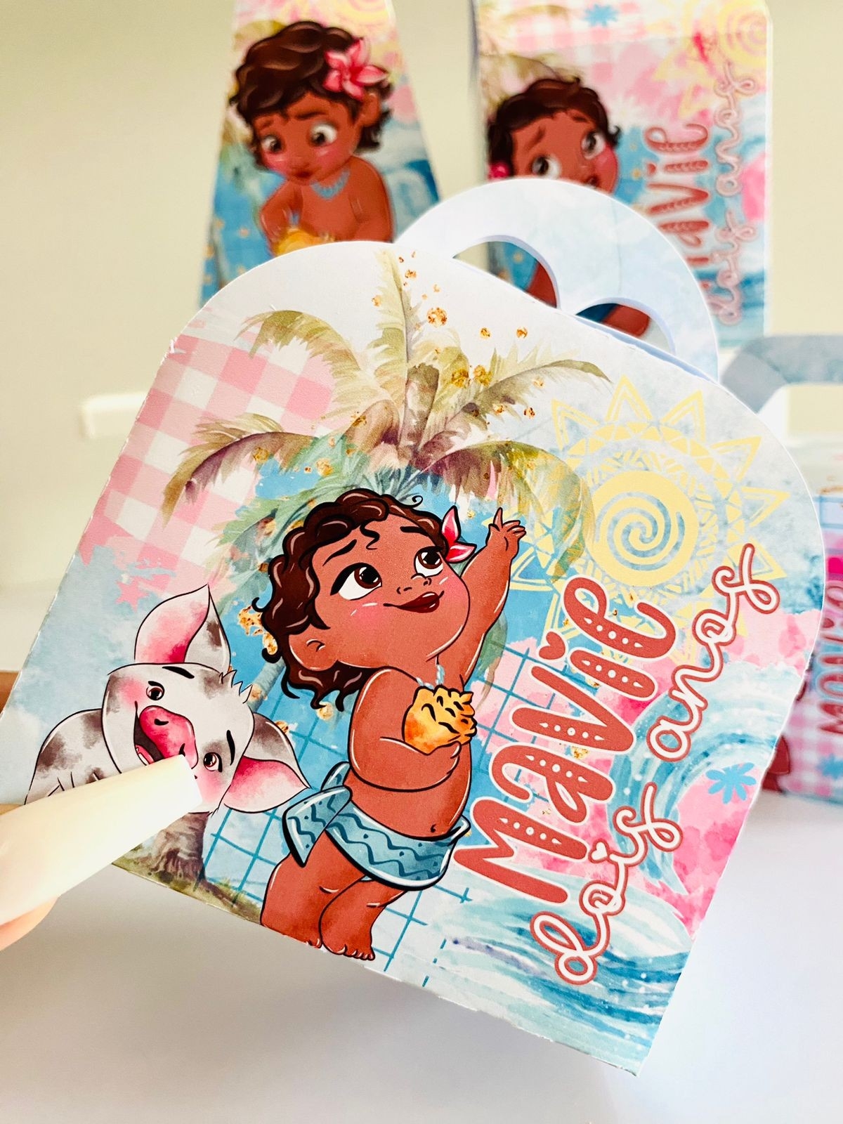 MOANA – Coletiva Festa Pronta