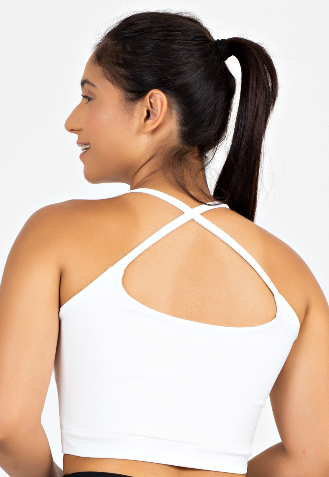 Cropped Alça de Alcinha Cruzado nas Costas Branco