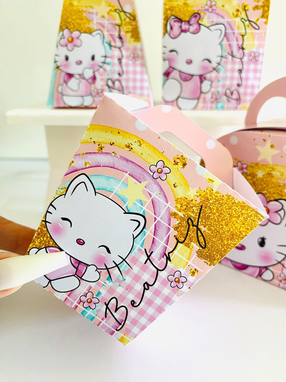 HELLO KITTY – Coletiva Festa Pronta
