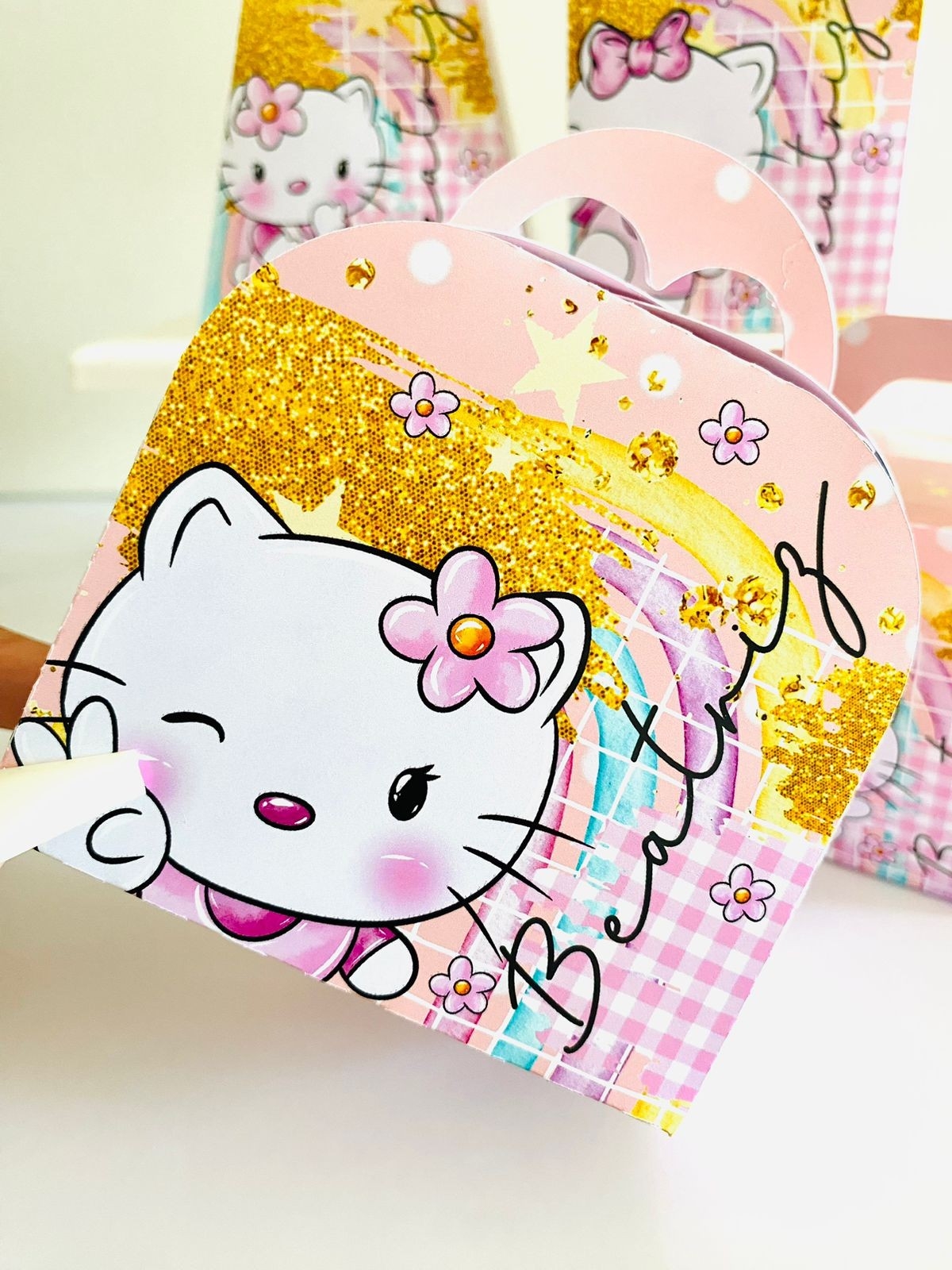 HELLO KITTY – Coletiva Festa Pronta