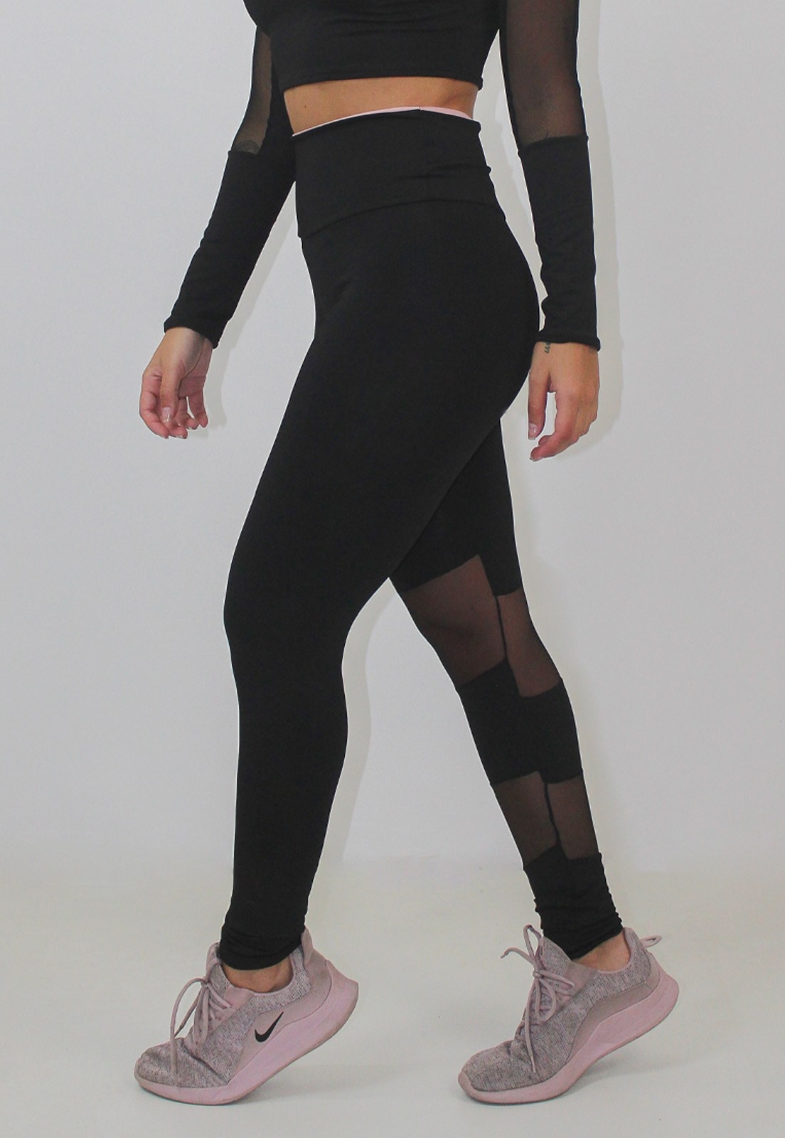 Calça Legging Fitness Preta Detalhe Transparente