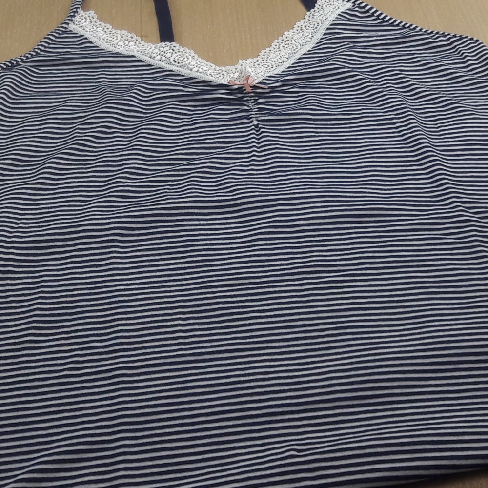 Camisola Básica Viscose Listrado e Renda no Decote - C8700